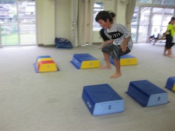 深川空手教室 跳び箱トレーニング3
