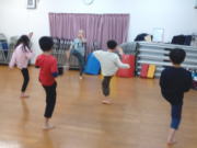 矢口が丘空手教室 締めの蹴り